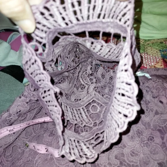 Mauve crochet lace top - Picture 4 of 5